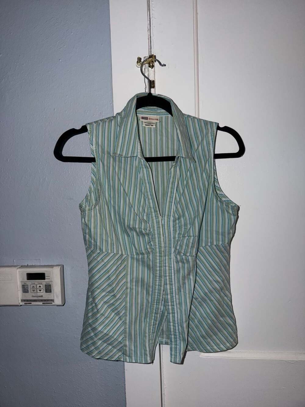 Faded Glory Women's Striped Sleeveless Stretch Blouse Size Small 4/6